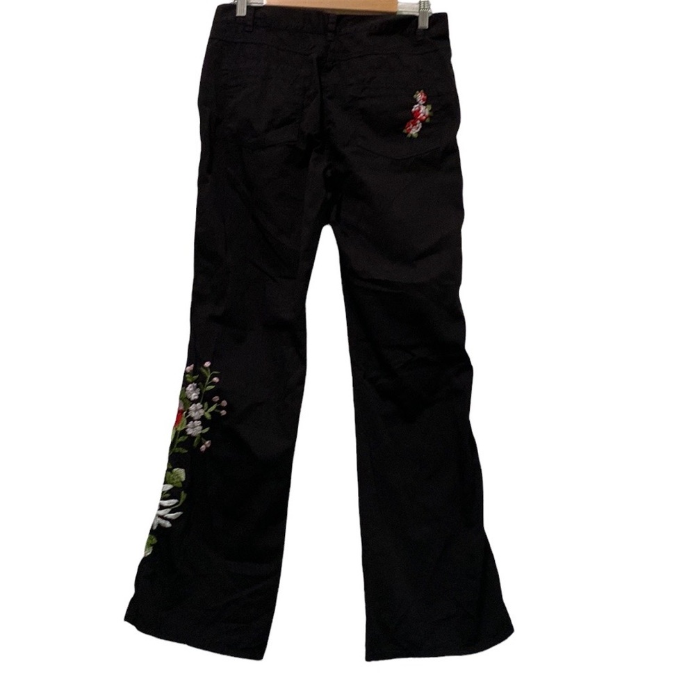 Johnny was Los Angeles embroidered flora flared black pants size 10 Y2K